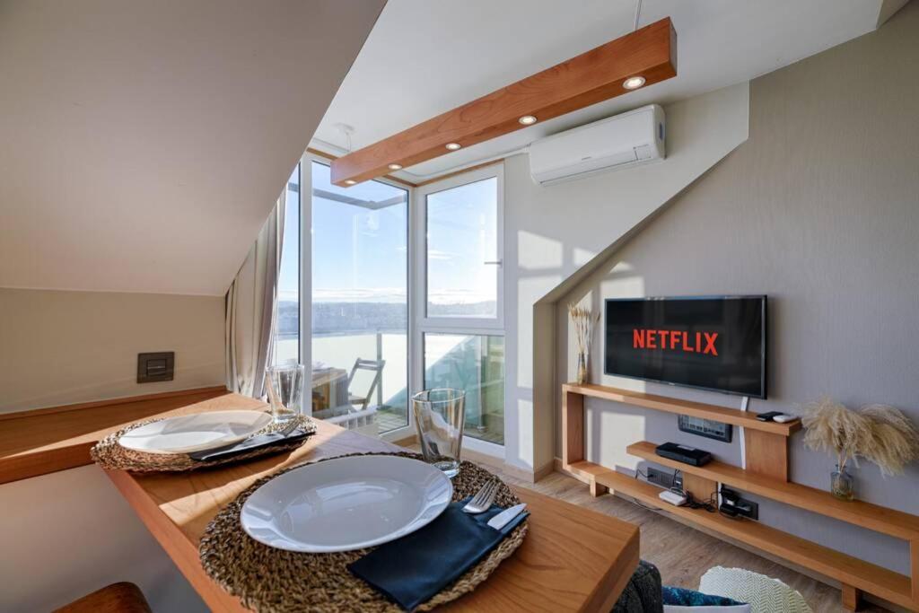 Riazor Bay By Thebluewaveapartments Com A Coruña Zewnętrze zdjęcie